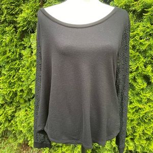 Long sleeve lace top